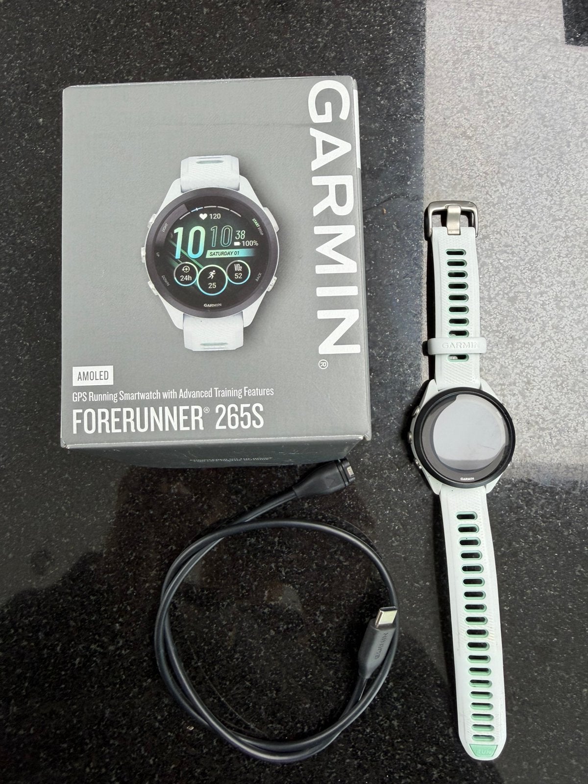 Garmin forerunner 265s, Handtassen en Accessoires, Sporthorloges, Zo goed als nieuw, Wit, Conditie, Ophalen of Verzenden