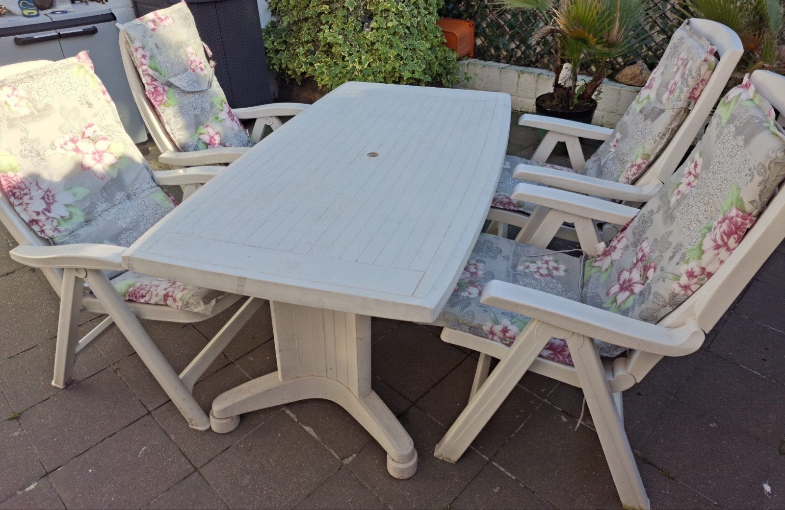 Tuinset, Ophalen, Tuinset