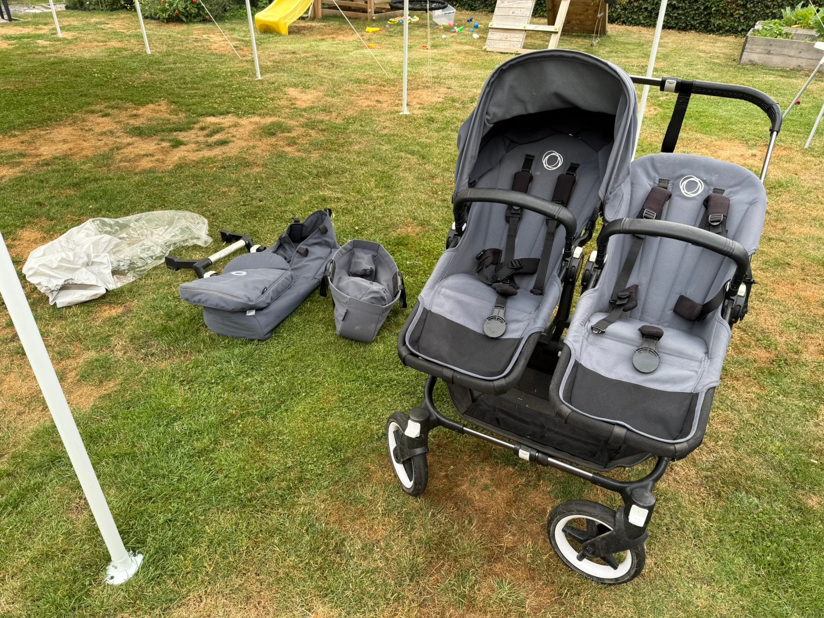 Bugaboo Donkey 5 Duo – Blauw – Grote set – Zeer goede staat, Enfants & Bébés, Poussettes & Combinaisons, Comme neuf, Enlèvement