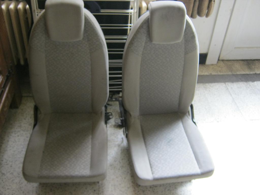 2 zetels achterkant renault megane scenic 2006, Ophalen, Gebruikt, Renault, Achterklep