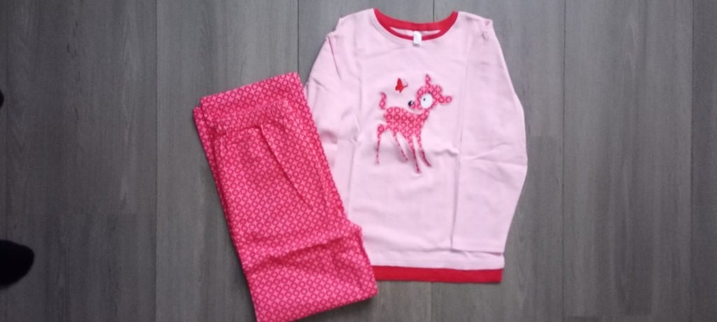 pyjama Nonito kids maat 164 - nooit gedragen, Kinderen en Baby's, Kinderkleding | Maat 164, Nacht- of Onderkleding, Meisje, Ophalen of Verzenden
