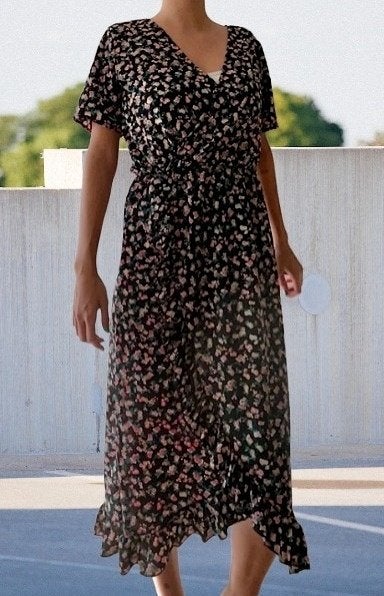 Robe légère neuve Taille L, Vêtements | Femmes, Robes, Liz Devy, Enlèvement, Multicolore, Sous le genou