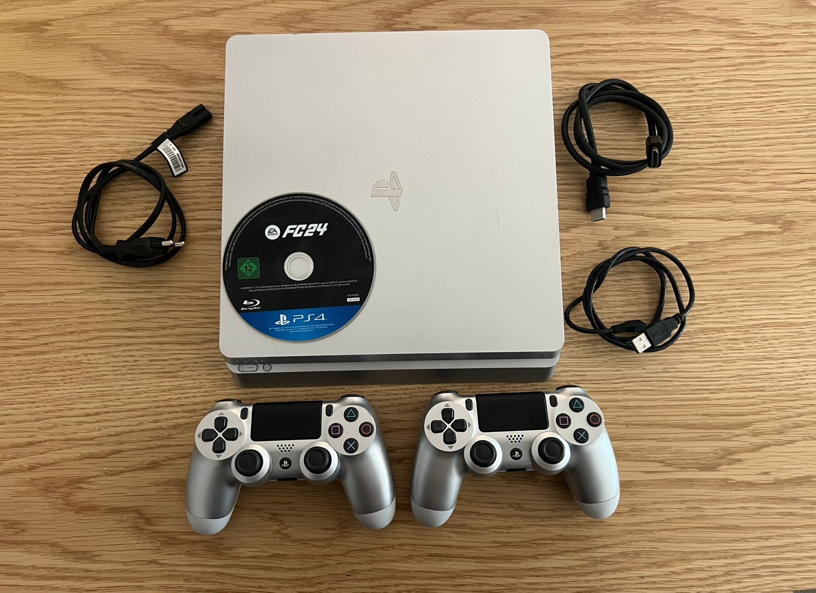 PlayStation 4 slim - 500gb, Games en Spelcomputers, Ophalen of Verzenden, Zo goed als nieuw, Slim
