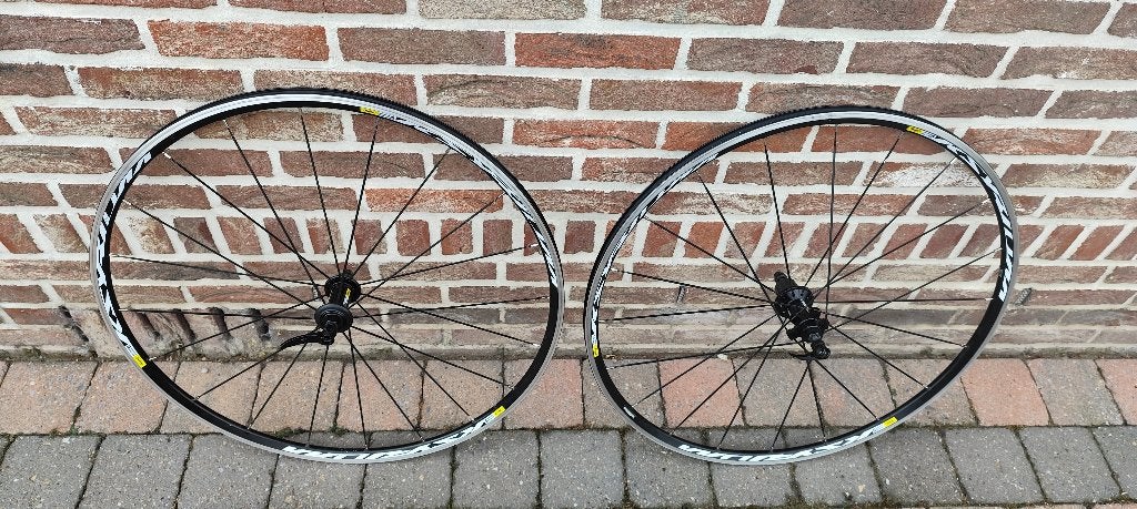 Mavic kyrium Equipe S - max 100klm, Fourche avant, Comme neuf, Enlèvement, Aluminium