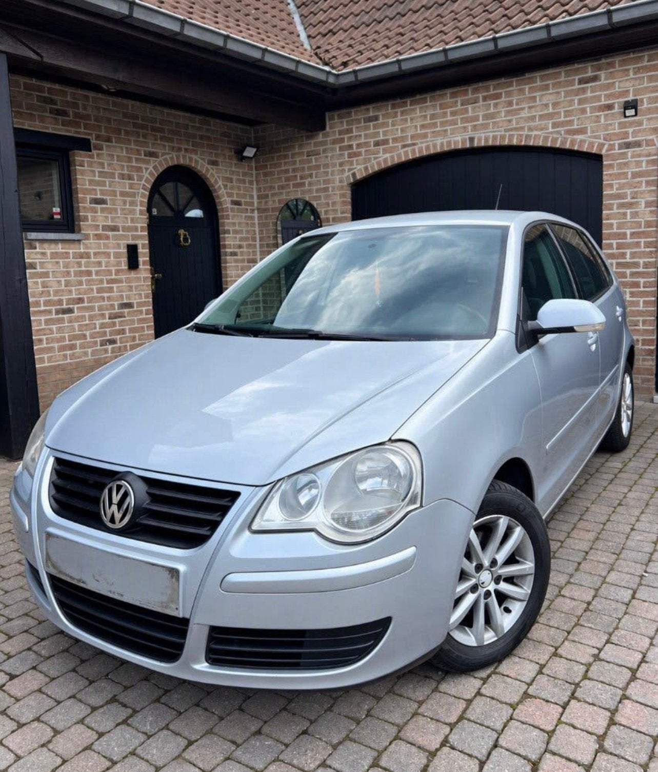 Vw polo 1.2i United 130000km 2009 premier proprio pret immat, Autos, Argent ou Gris, Achat, Boîte manuelle, Entretenue par le concessionnaire