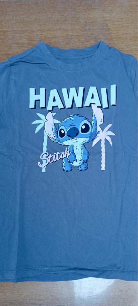 T-shirts Stitch , maat S,M. 4 verschillende prints, Kleding | Dames, Ophalen, Maat 36 (S)