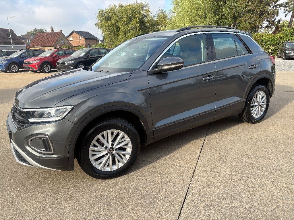 Vw T-Roc 1.0 TSI 110 pk Life  Bj 2023 Veel opties !, Voorwielaandrijving, Stof, https://public.car-pass.be/vhr/4cddd06a-21a7-485a-97d5-26140e339e40