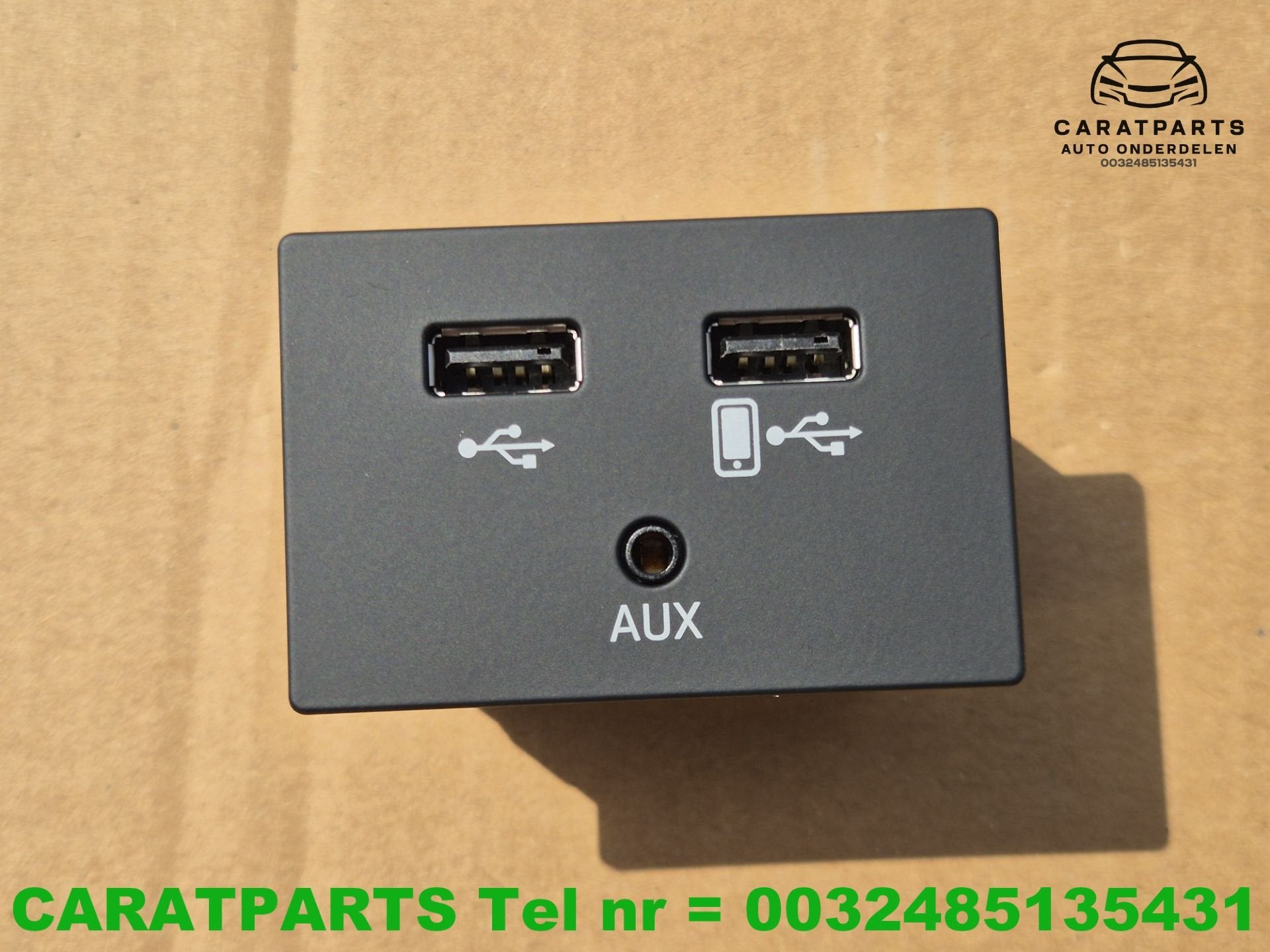 4G0035736 Connexion USB Audi A6, double bus USB A7 AUX, AUDI AG, Auto-Union-Strasse 1
85045  Ingolstadt, DE, Audi, Utilisé