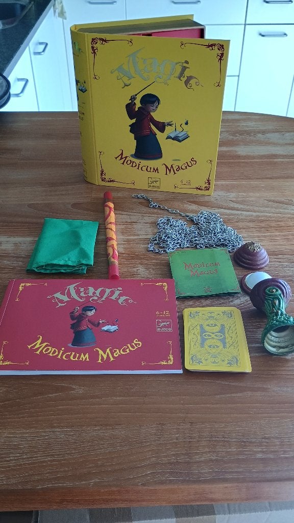 DJECO, Boite magie pour enfants, Enlèvement, Comme neuf