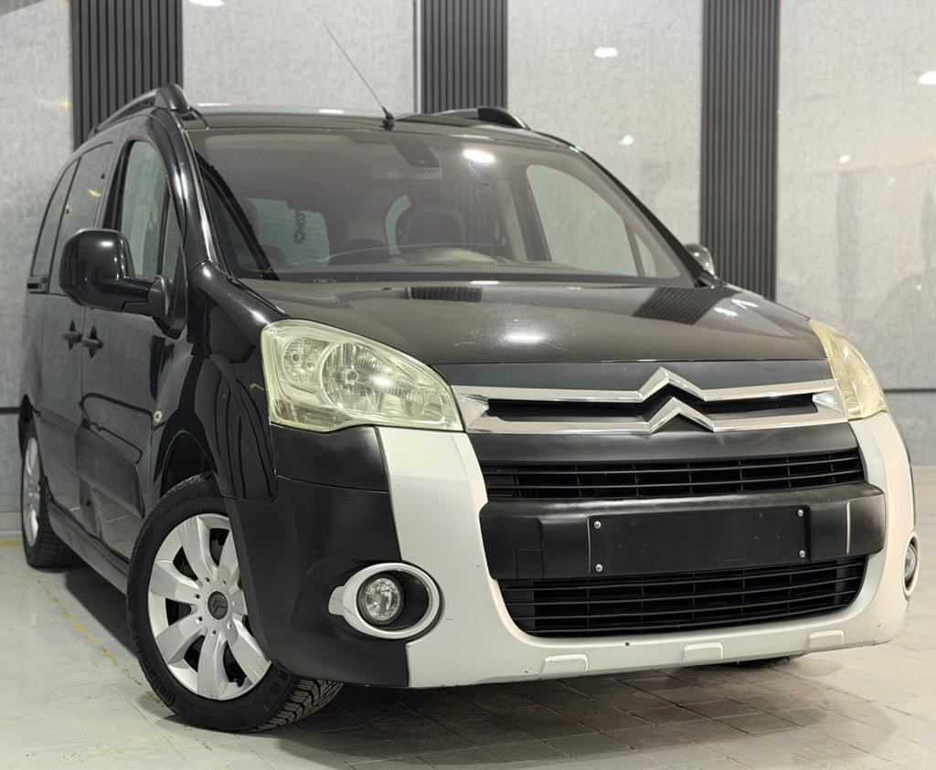 CITROEN BERLINGO XTR 5 ZITPLAATSEN 1.6 HDI, Auto's, Parkeersensor, Euro 4, Te koop, Berlingo
