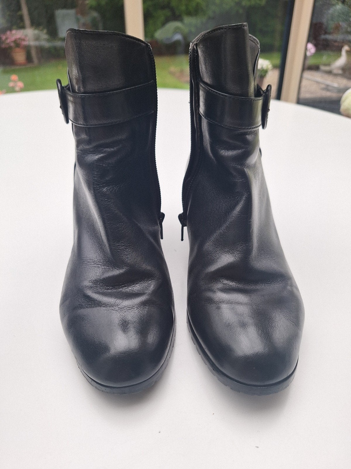 Bottes en cuir noires avec laine mérinos taille 37,5, Enlèvement, Comme neuf, Noir, Boots et Botinnes
