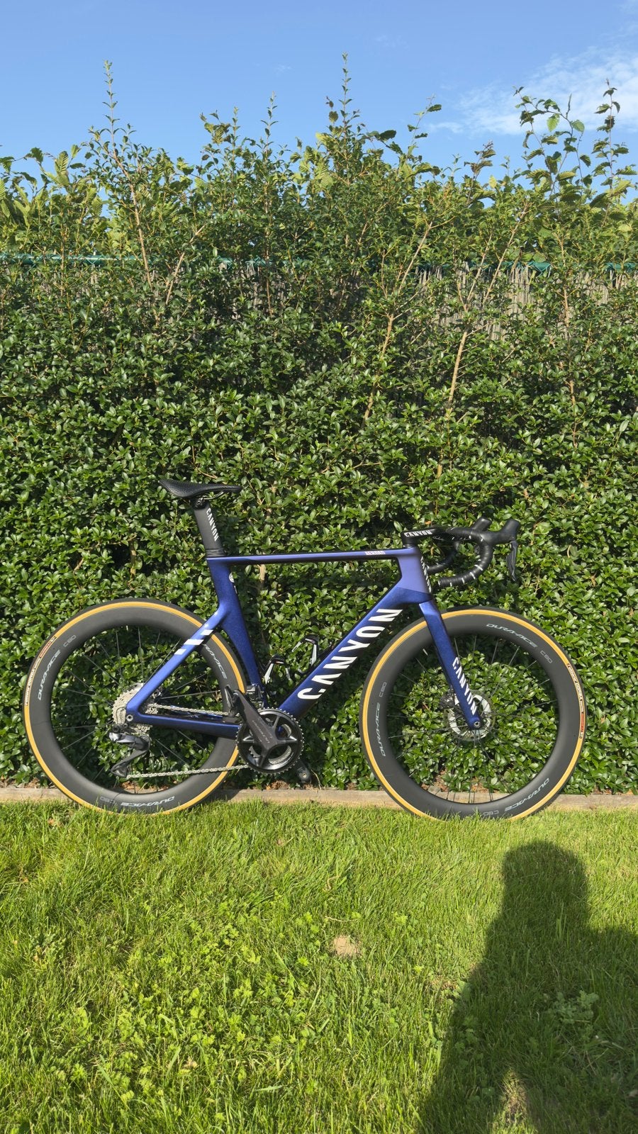 Canyon Aeroad CFR - Di2 12 vitesses - Dura Ace C60, Enlèvement, Comme neuf