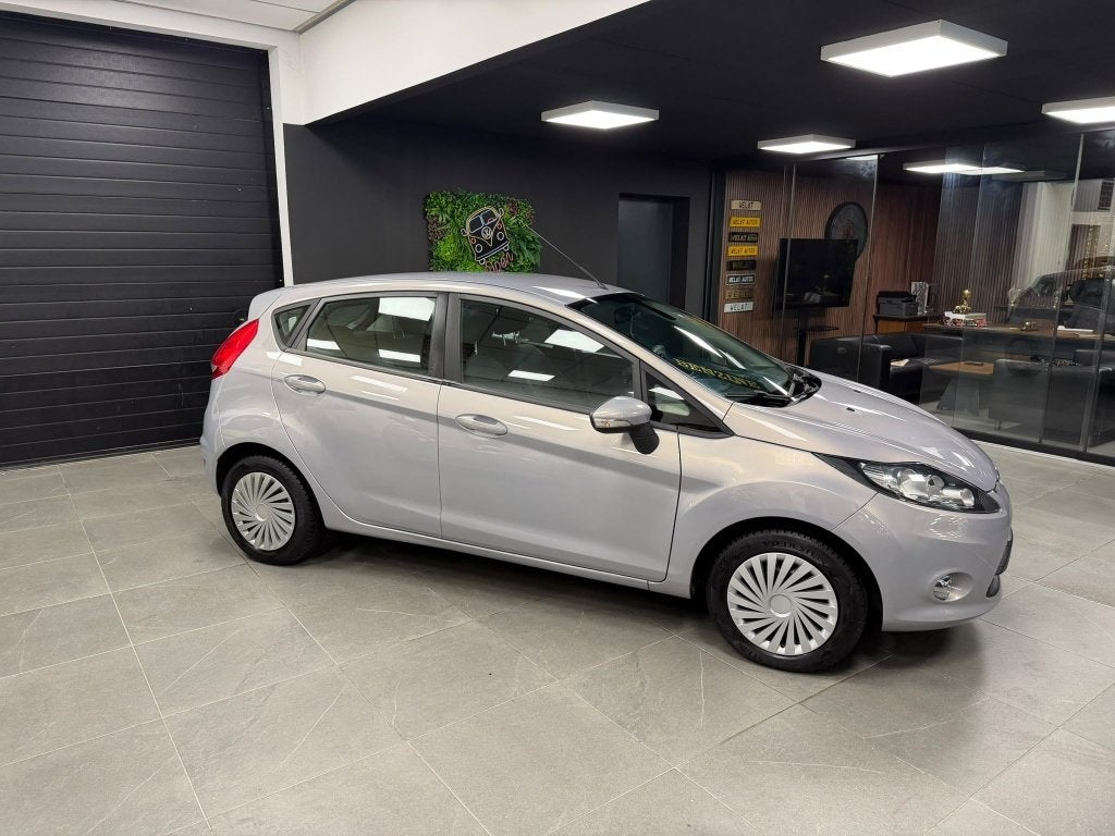 FORD FIESTA 2013 BENZINE 88,000 KM, Euro 5, 124 g/km, Bedrijf, Handgeschakeld