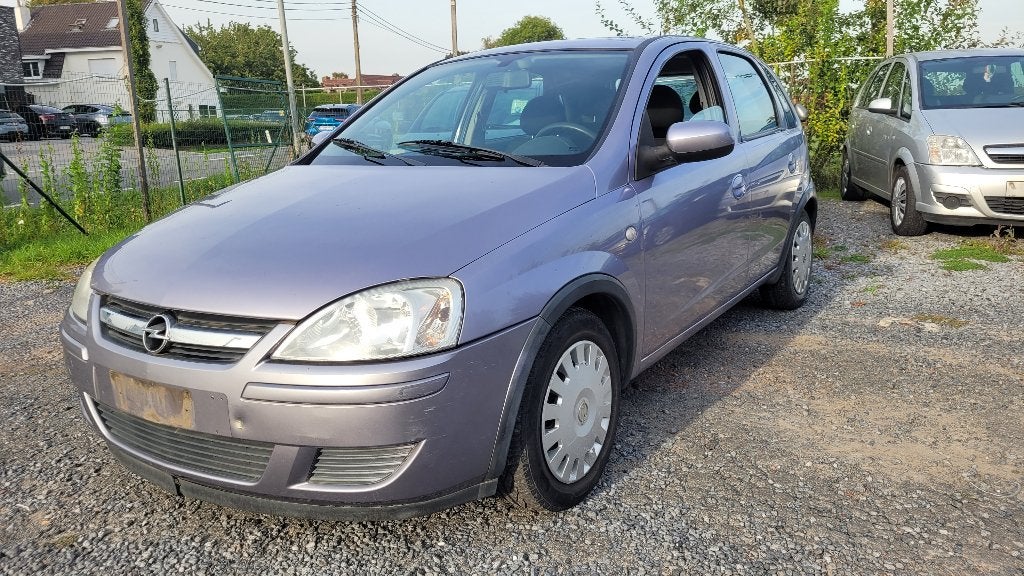 opel corsa 1.2i wordt GEKEURD 139000km 5deurs euro 4 2005, Auto's, Voorwielaandrijving, Stof, Sound system, 4 cilinders