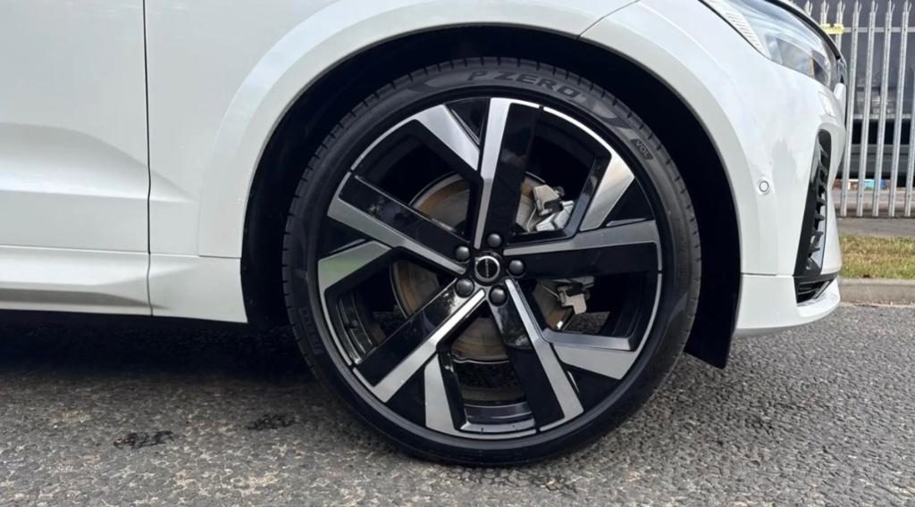 Jantes Volvo xc60 22 pouces original kit neuf 2026, Autos : Pièces & Accessoires, Pneus & Jantes, Pneus et Jantes, Pneus été, Autres dimensions