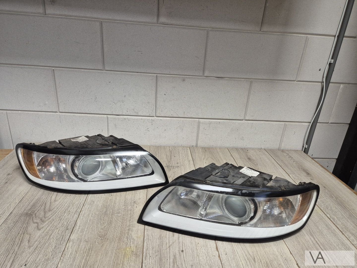 Volvo S40 en V50 2007 - 2012 koplamp LINKS 30763033 €75, Gebruikt, -, -, Ophalen of Verzenden