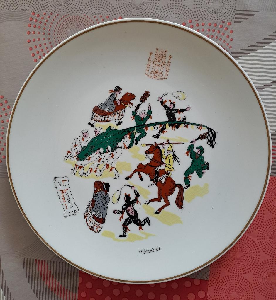 Assiette Le lumeçon de Mons Le Doudou la Ducasse, Enlèvement ou Envoi