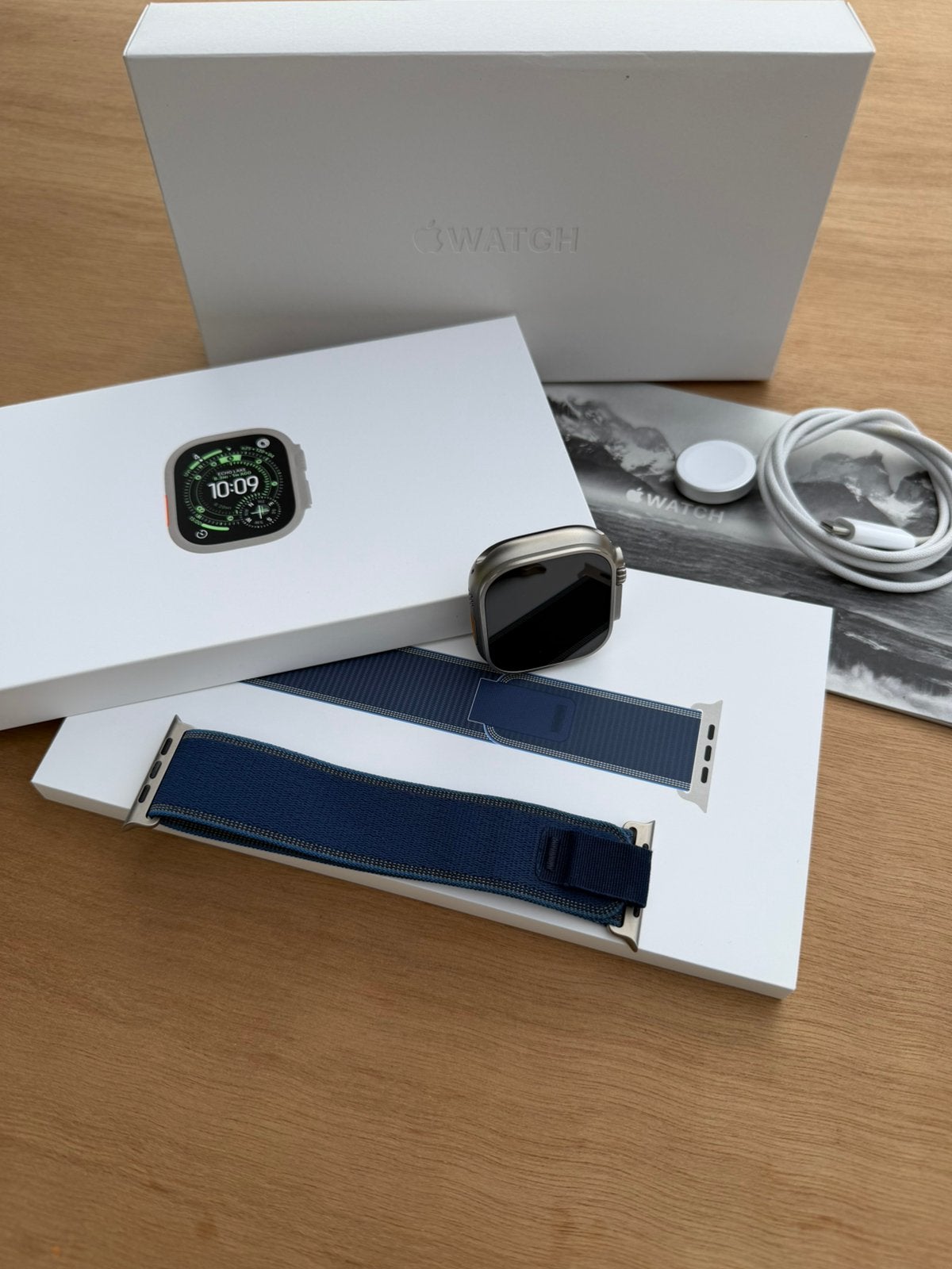 Apple Watch Ultra 3 – 49mm Titanium – Doos & oplader, Étanche, IOS, Comme neuf, Enlèvement