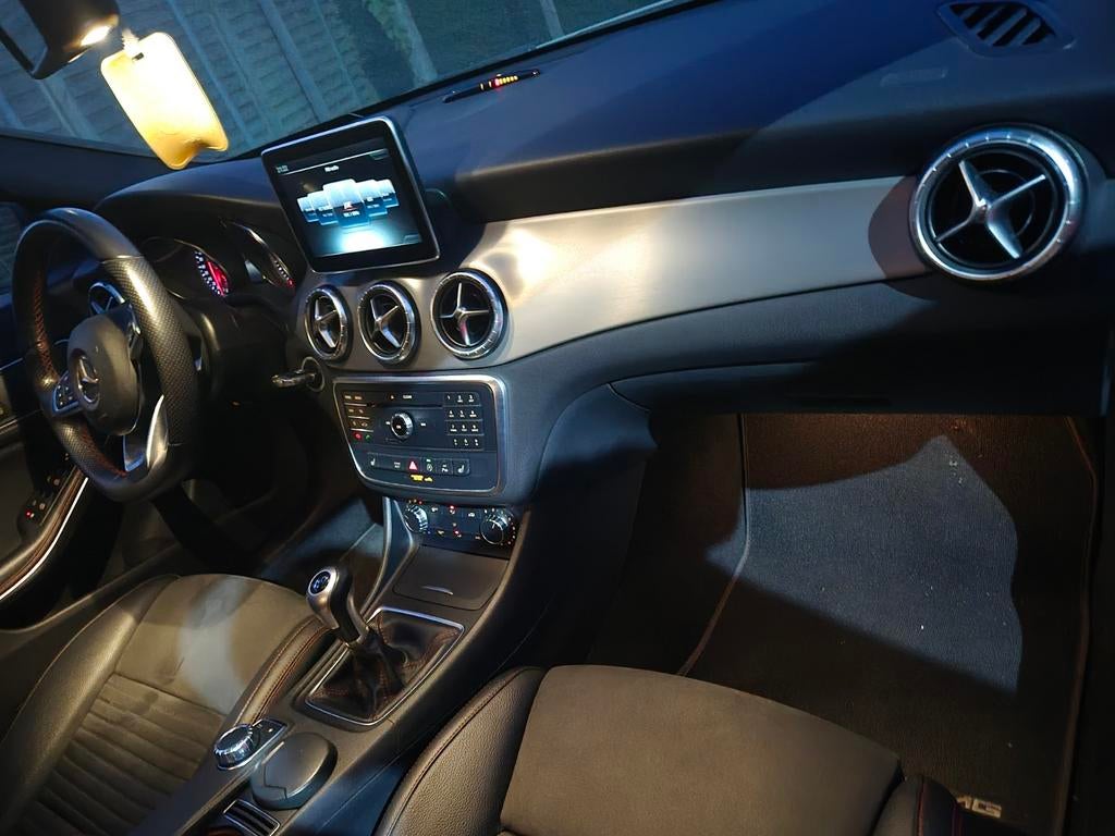 Cla 180 amg line shootingbrake, Auto's, Particulier, Te koop