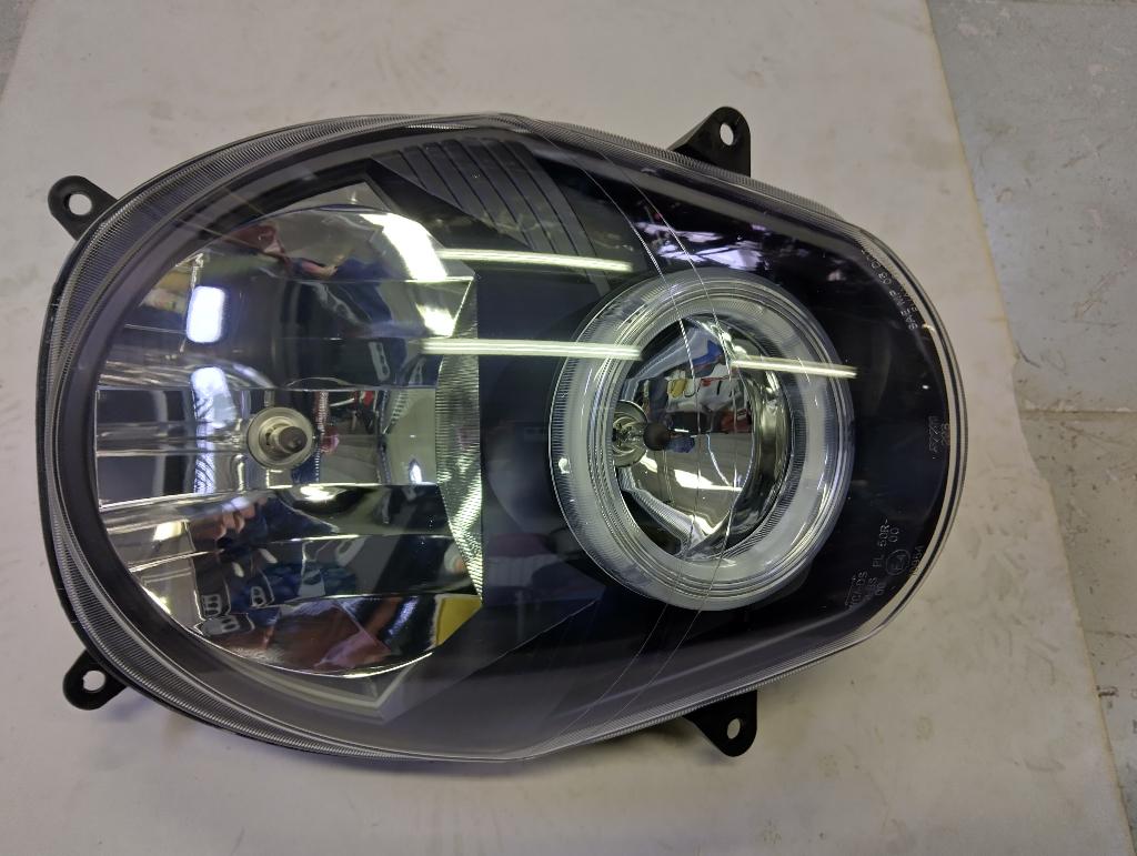 sym gts 125 en sym gts 300 koplamp nieuw, Motoren, Ophalen, Nieuw