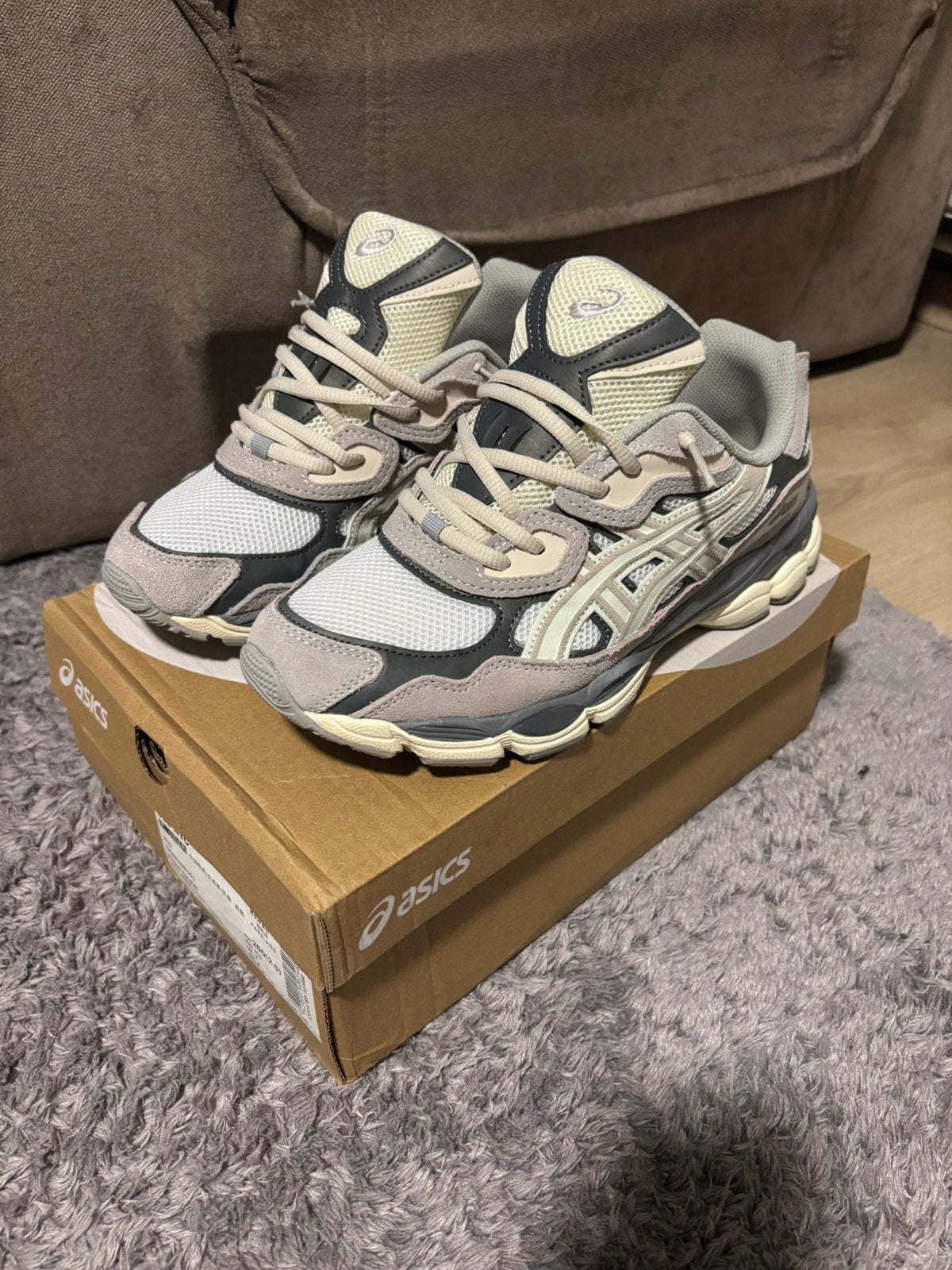 Asics gel NYC, Vêtements | Hommes, Chaussures, Enlèvement ou Envoi, Comme neuf