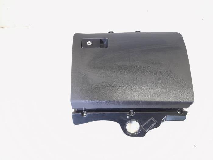 Boîte à gants d'un Volkswagen Passat, Volkswagen, -, 3 mois de garantie, Utilisé