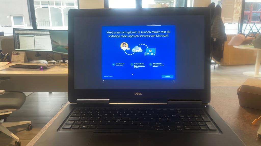 Dell supersnellelaptop, Ophalen