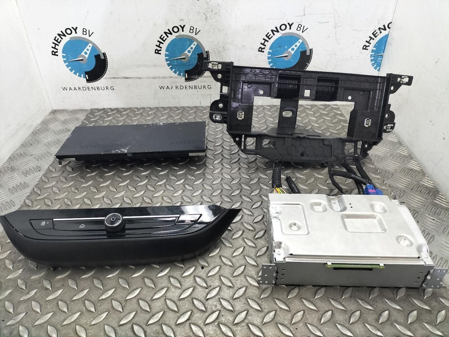 OPEL CORSA F DESIGN P2JO NAVIGATIE 2023, Ophalen of Verzenden, Gebruikt, ARN erkend