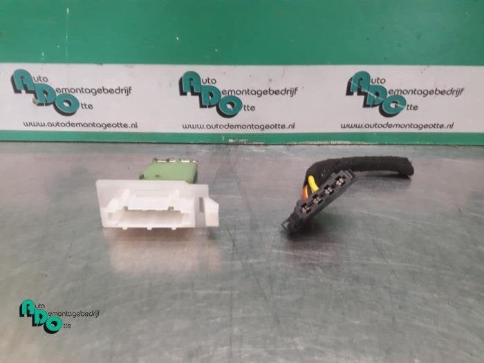 Résistance chauffage d'un Volkswagen Caddy (Caddy 10-), Volkswagen, -, 3 mois de garantie, Utilisé