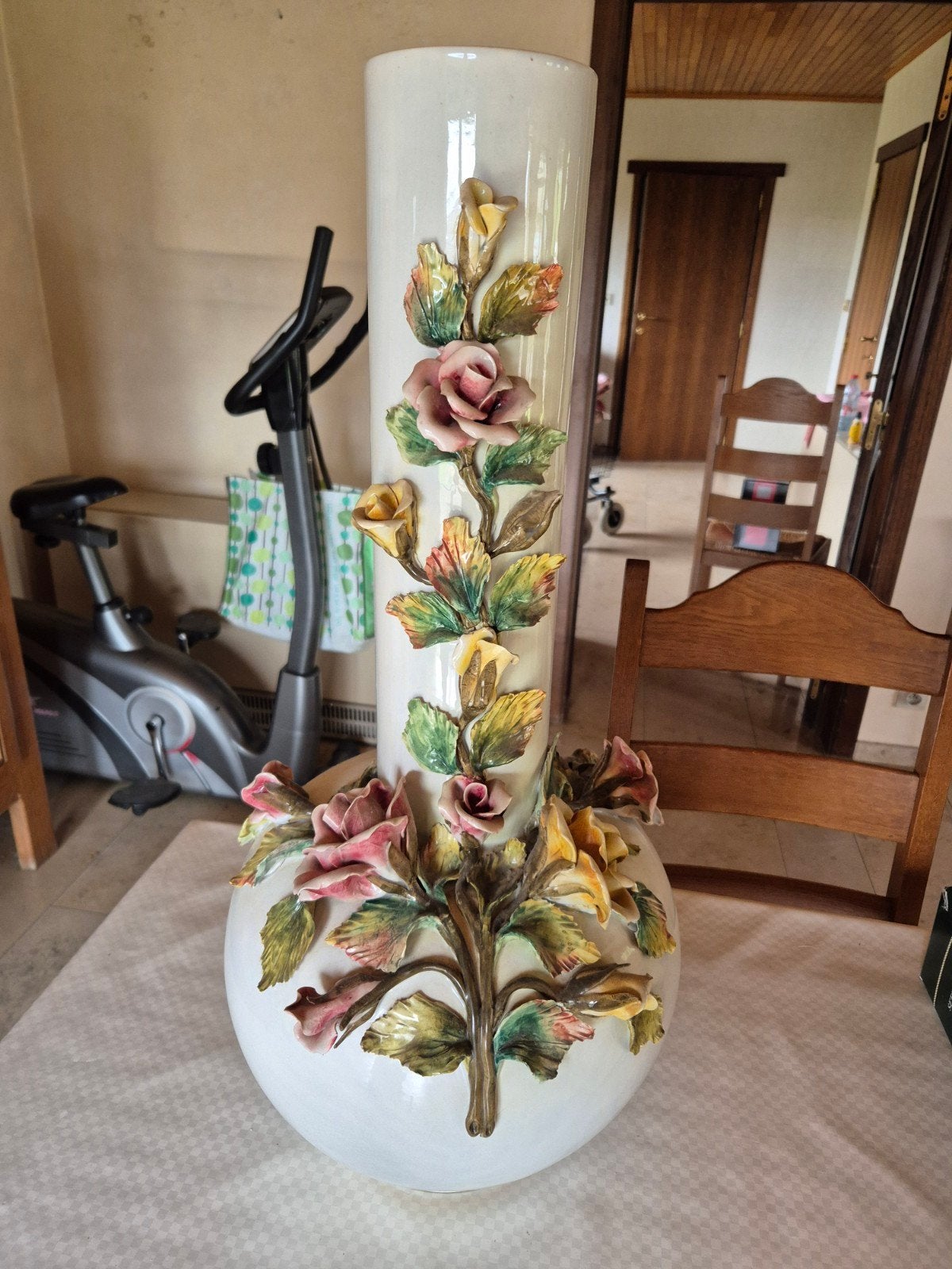 Vintage Italiaanse barok bassano vaas porselein rococo bloem, Antiek en Kunst, Ophalen