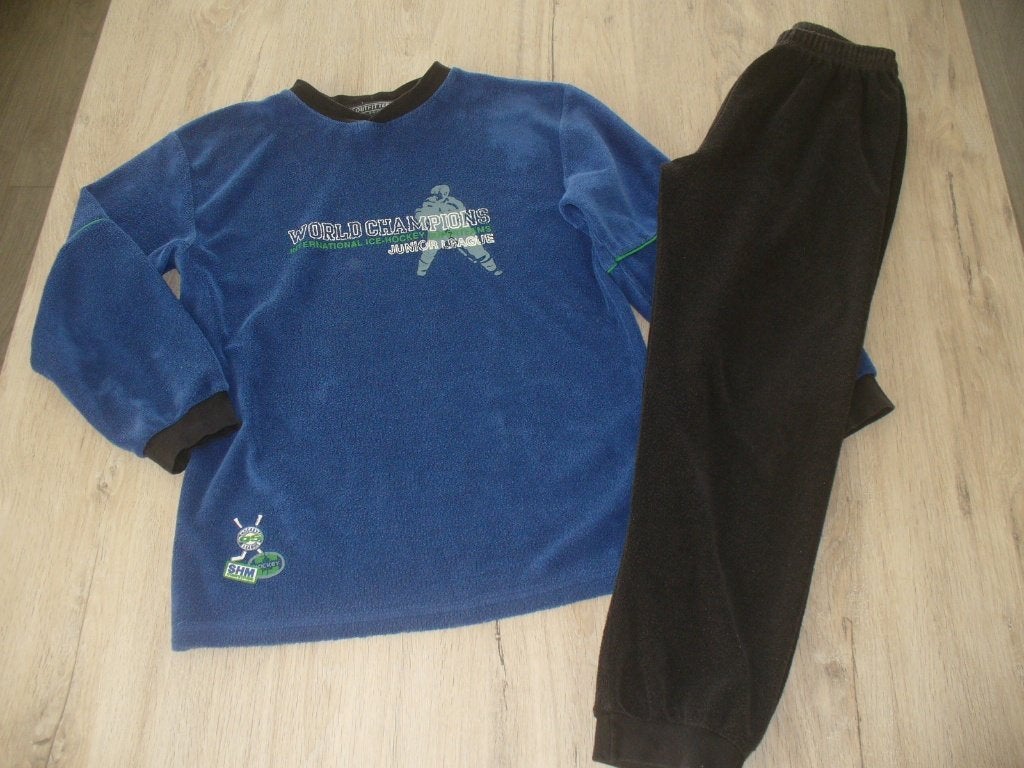 Pyjama Outfitter maat 152, Kinderen en Baby's, Kinderkleding | Maat 152, Ophalen of Verzenden, Gebruikt, Jongen, Nacht- of Onderkleding