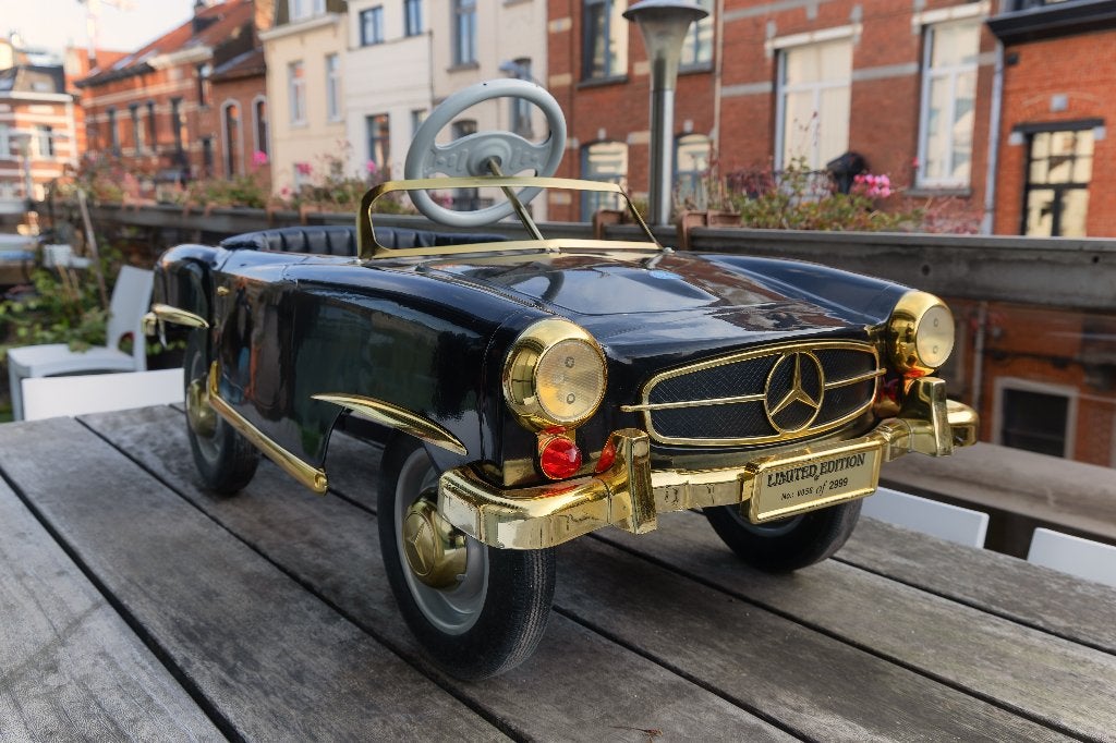 Voiture à pédales Mercedes 190SL Ed. limitée, Enlèvement