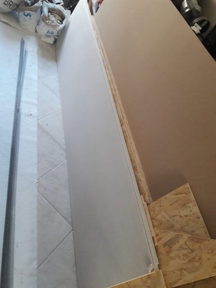 URGENT - Set van 3 knauf gipsplaten, 2 OSB, 4 hoekprofielen, Doe-het-zelf en Bouw, Ophalen, Nieuw, Hout, Minder dan 20 mm