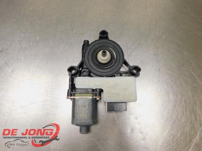 Moteur de vitre portière d'un Volkswagen Touran, Volkswagen, -, 3 mois de garantie, Utilisé