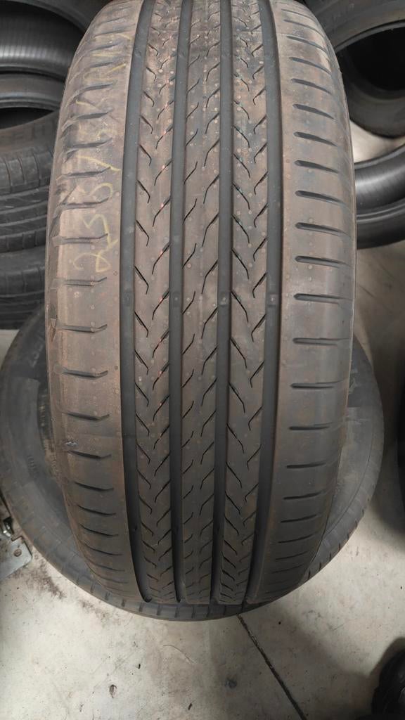 235/55 R19 continental 50€ per stuk met montage en balancere, Auto-onderdelen, Besturing, Ophalen