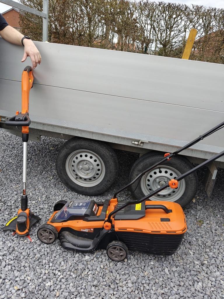 Grasmachine en kantenmaaier, Ophalen, Accu, Zo goed als nieuw, Powerplus