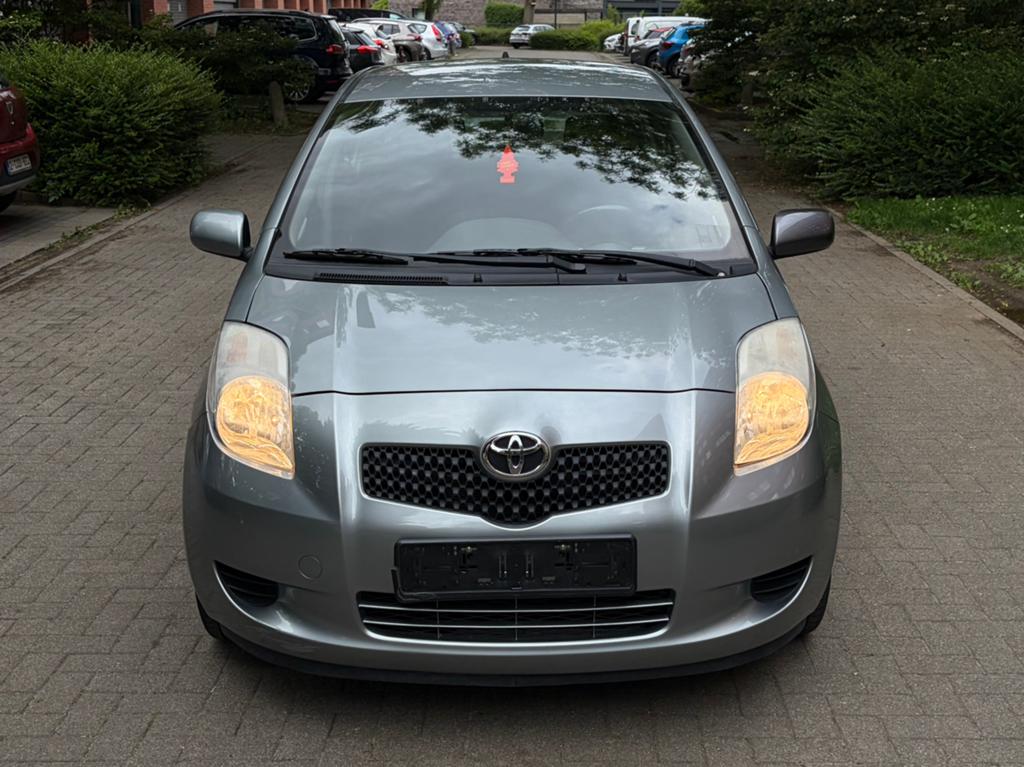 Toyota Yaris | 85000km | Automaat | Roze Formulier, Automaat, Euro 5, Elektrische ramen, 5 deurs