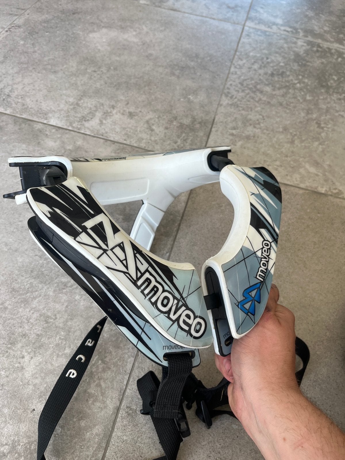 Moveo neck brace nekbescherming moveobrace dynamic, Motoren, Ophalen