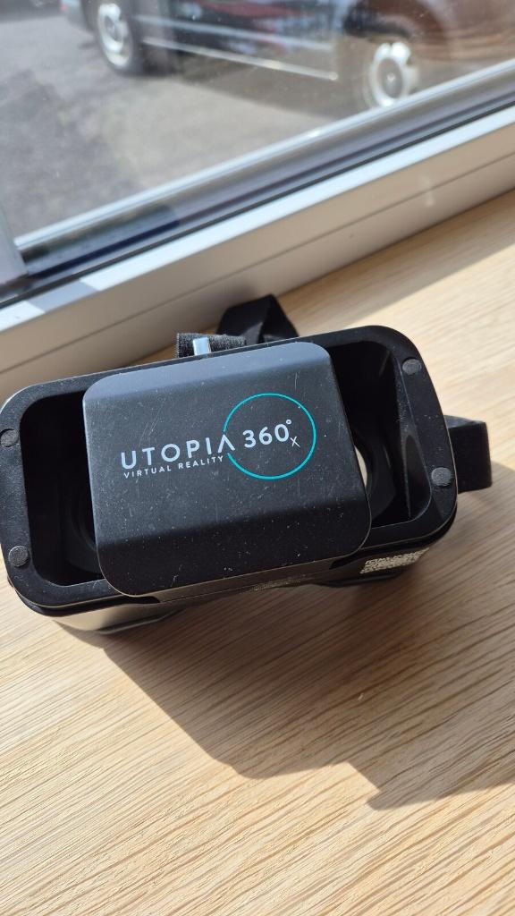 Lunettes Utopia 360 VR pour smartphone - réalité virtuelle, Consoles de jeu & Jeux vidéo, Virtual Reality, Enlèvement ou Envoi