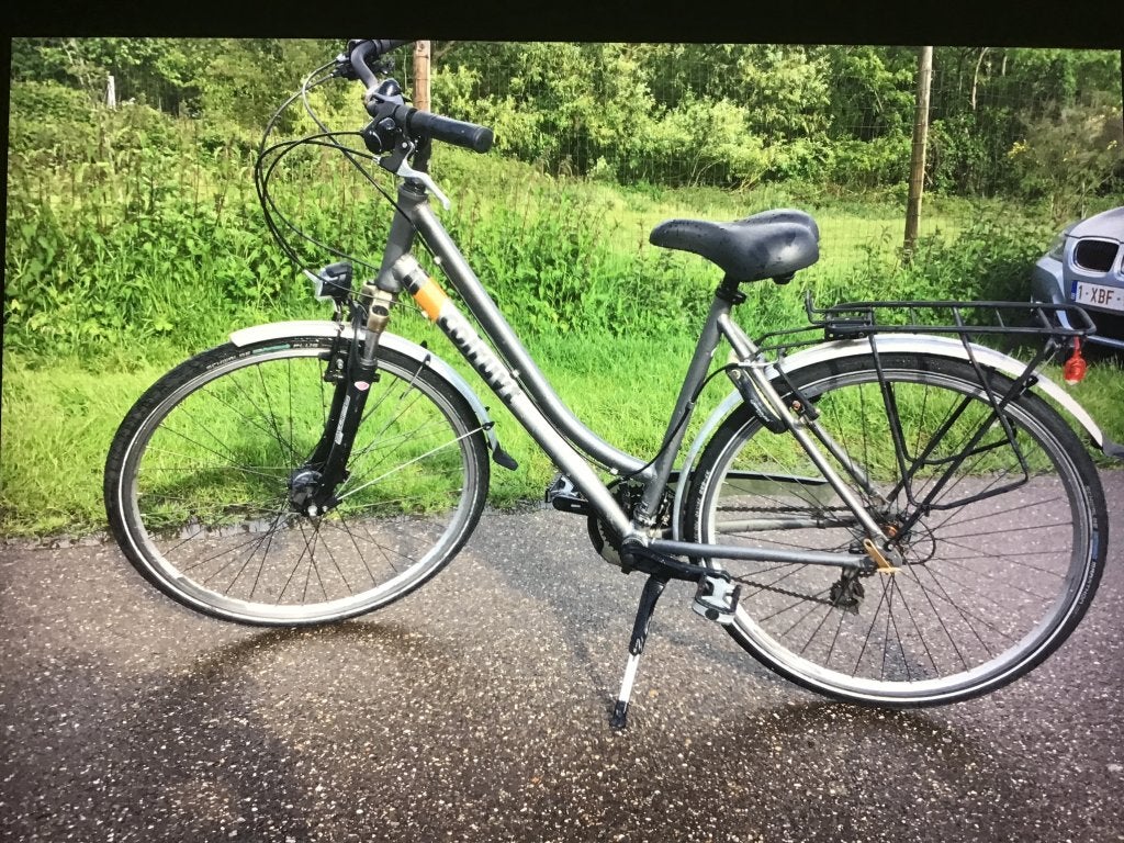 Damesfiets, Ophalen