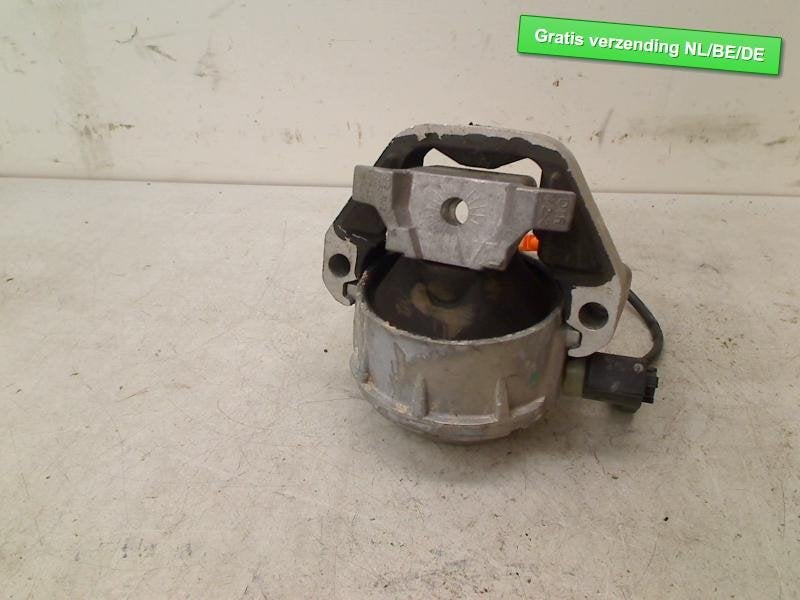 MOTORSTEUN LINKS Audi A6 Avant (C7) (4G0199381PE), Info@audi.de, Audi, Audi AG, Gebruikt