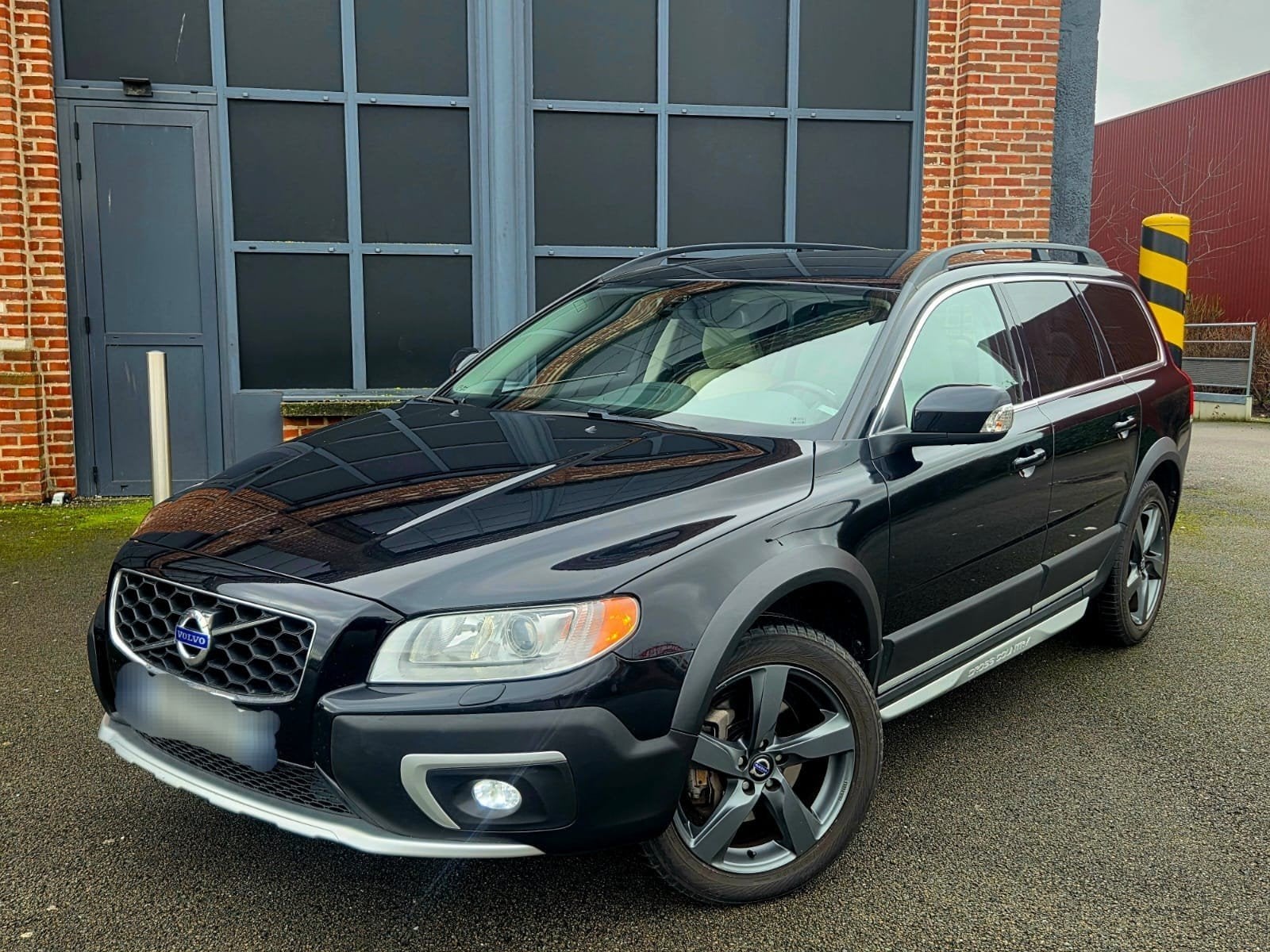 Volvo xc70 2.4d awd 163pk cross country, Euro 5, Achat, 2400 cm³, Carnet d'entretien