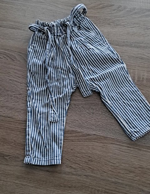 Zara gestreepte broek met hoge taille 80 (9/12 maand), Kinderen en Baby's, Babykleding | Maat 80, Broekje, Meisje, Ophalen of Verzenden