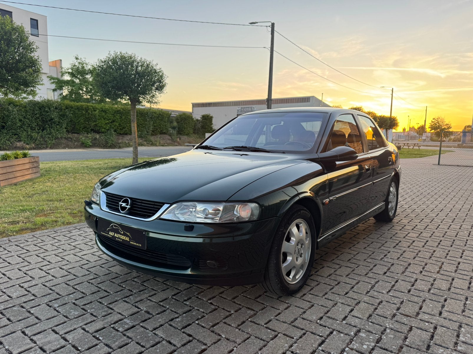 Opel Vectra 1.8 benzine CDX 68.000 km full optie gekeurd, Autos, Achat, Capteur de lumière, Vectra, 5 portes