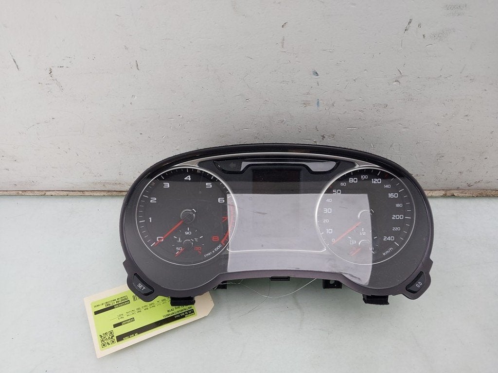 COCKPIT Audi A1 Sportback (8XA / 8XF) (|8XA920930D|), Auto-onderdelen, Dashboard en Schakelaars, Audi, Gebruikt