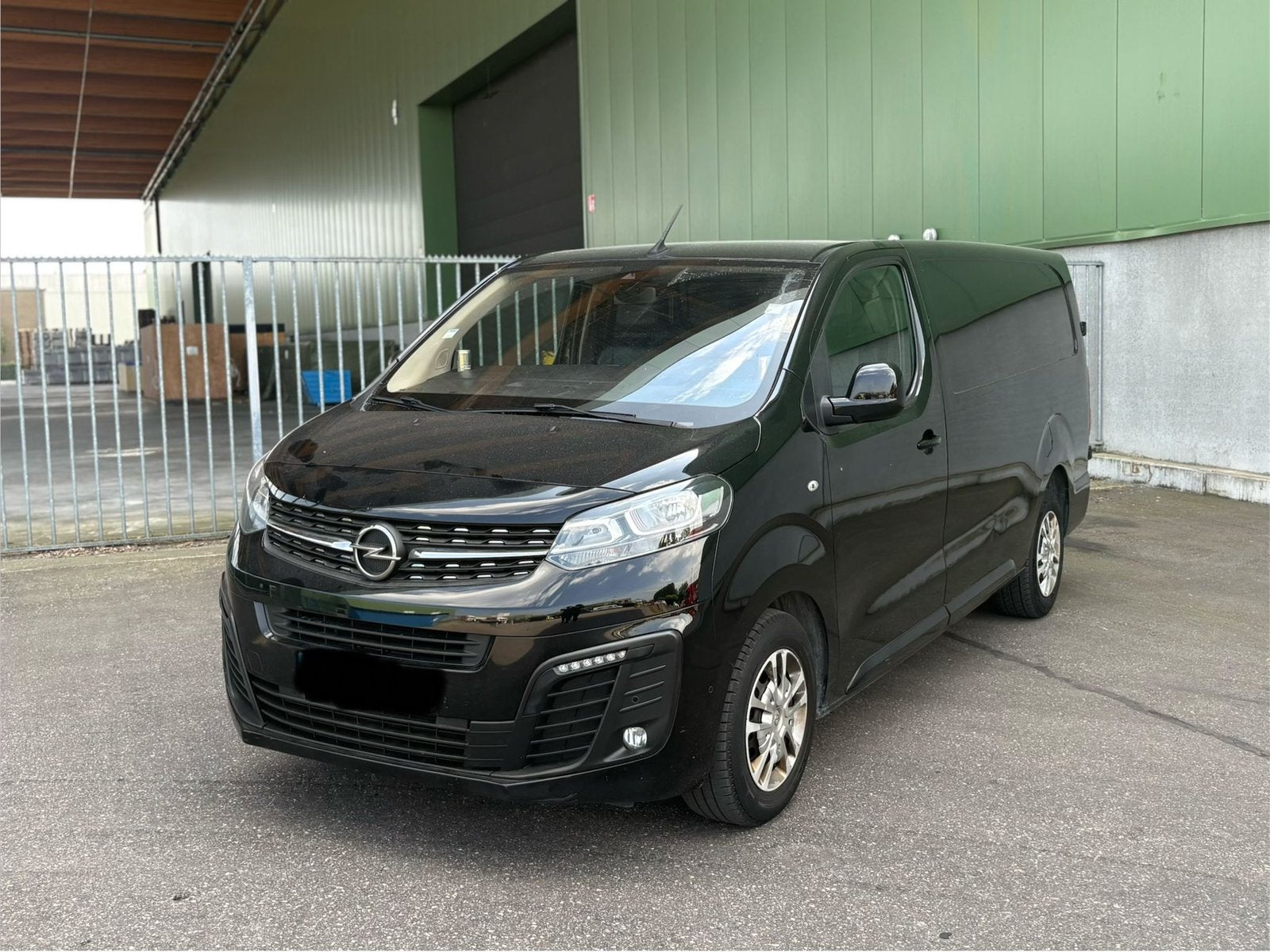 Opel vivaro 2020 L2 2.0d 2020 euro6d, Autos, Opel, Particulier, Vivaro, Caméra de recul, Cuir, Enlèvement