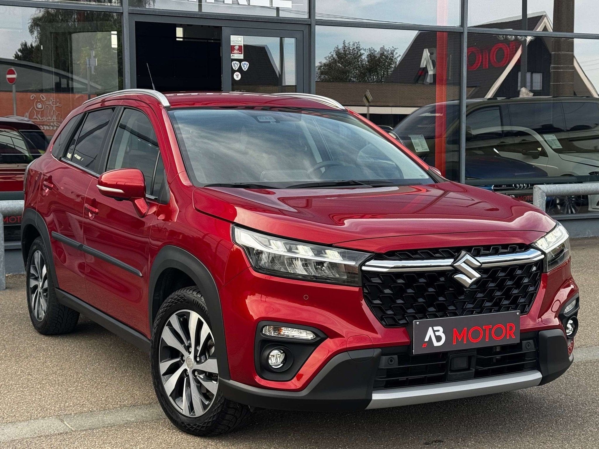 Suzuki S-Cross SX4 S-Cross HEV 1.5 DualJet Hybrid 4WD GLX FU, Autos, Rouge, 75 kW, Achat, Entreprise