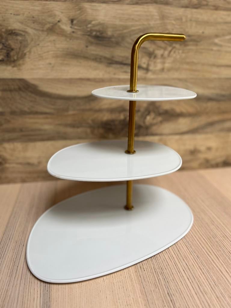 ETAGERE (ikea), Maison & Meubles, Accessoires pour la Maison | Étagères, Enlèvement, Comme neuf