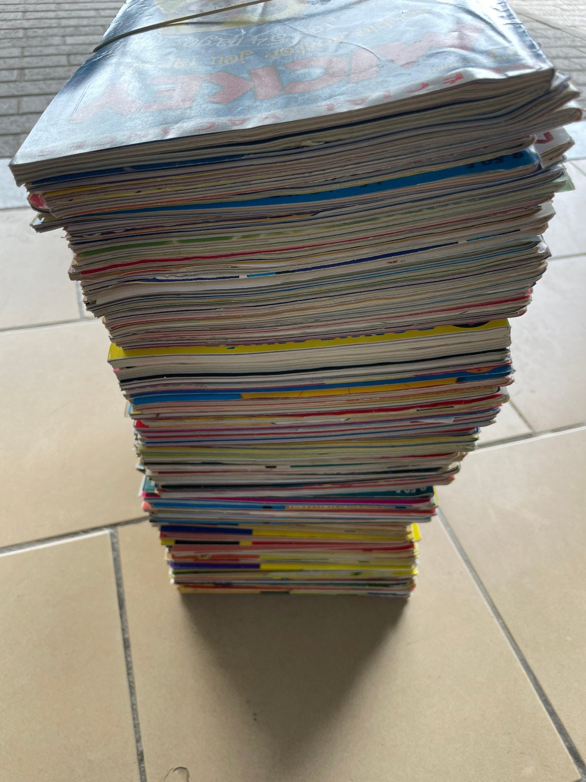 Lot de 117 revues Le journal de Mickey, Enlèvement, Utilisé, Journal