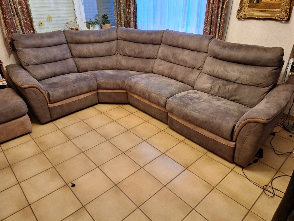 Siège d'angle brun confortable avec grand pouf/repose-pieds, Enlèvement ou Envoi, Utilisé, Cuir, Landelijk
